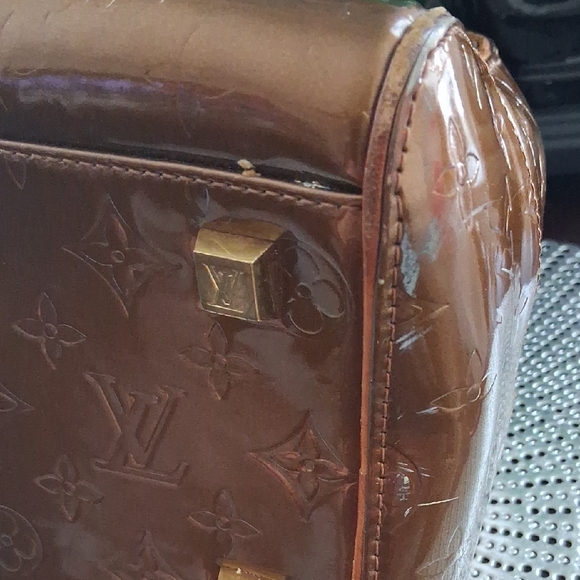 Louis Vuitton Vintage Brown Patent Vernis Satchel with Natural Trim - Picture 8 of 12